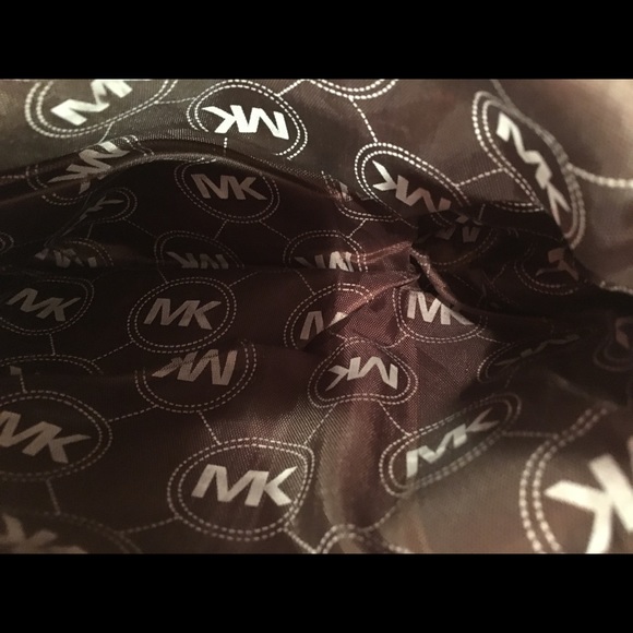 Michael Kors Handbag - Picture 2 of 3